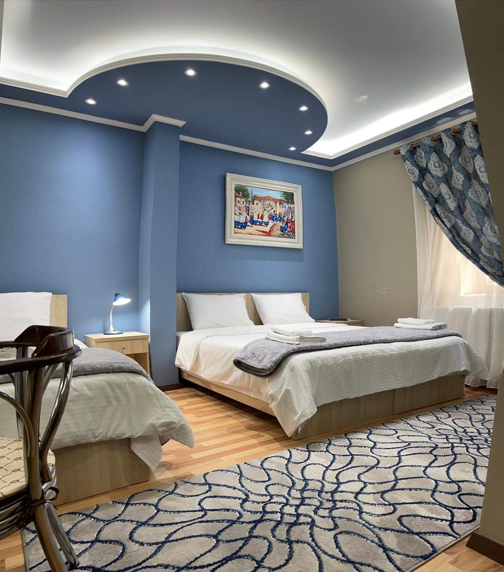 Vila A Hotel Korce Bagian luar foto